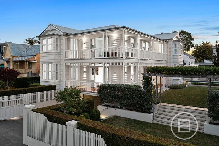 Photo of property in 26-28 Arthur Street, Freemans Bay, Auckland, 1011