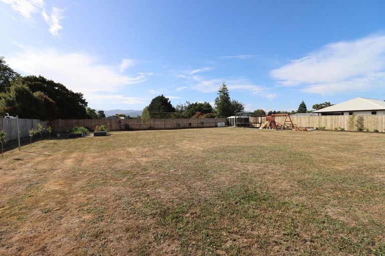 Photo of property in 13 Madison Street, Carterton, 5713
