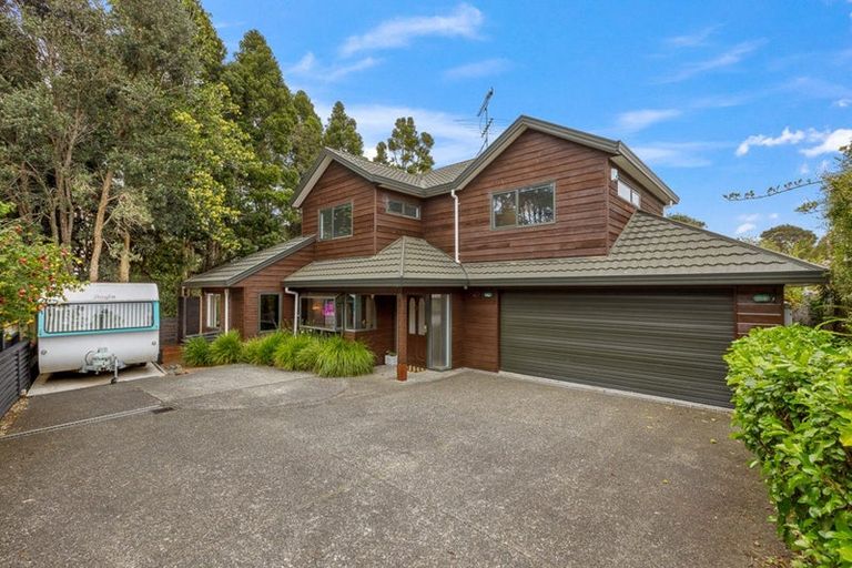 Photo of property in 1/47 Tui Glen Road, Birkenhead, Auckland, 0626