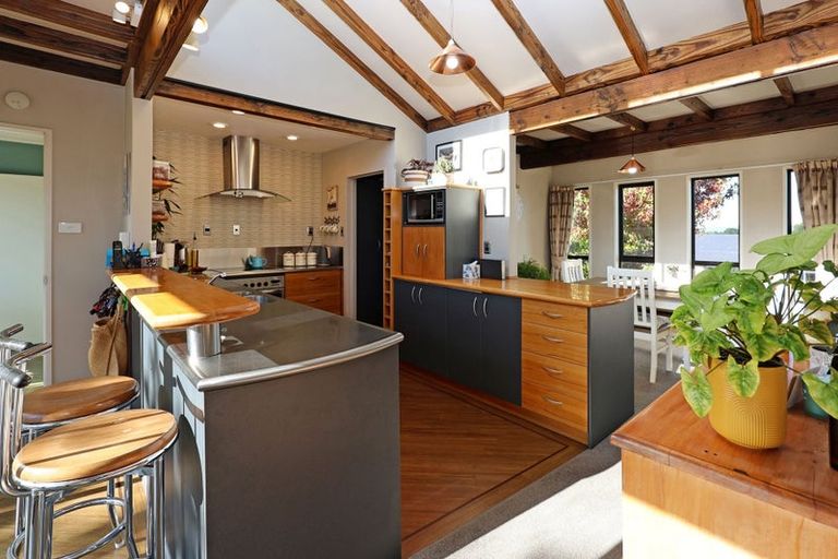 Photo of property in 11 Leven Street, South Hill, Oamaru, 9400