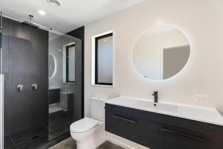 Photo of property in 5 Tahi Street, Albert Town, Wanaka, 9305