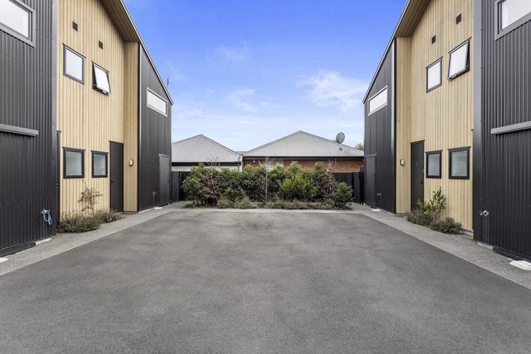 Photo of property in 18c Collins Street, Addington, Christchurch, 8024