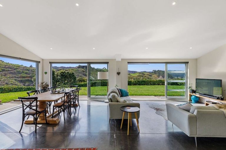 Photo of property in 4 Bridle Way, Hunua, Papakura, 2583