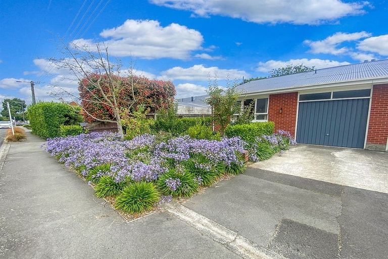 Photo of property in 63 Office Road, Merivale, Christchurch, 8014