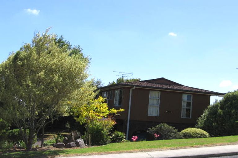 Photo of property in 20 Seon Place, Birkdale, Auckland, 0626