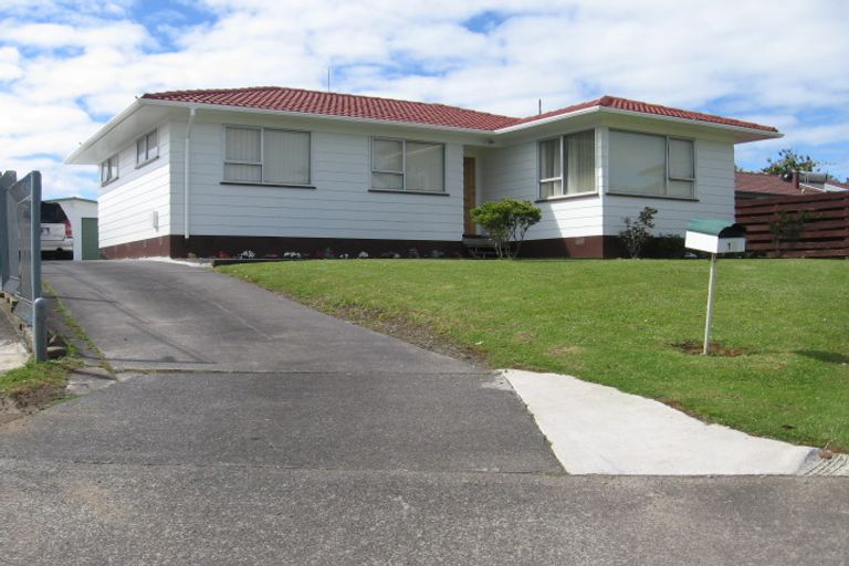 Photo of property in 14 Navigator Place, Papatoetoe, Auckland, 2025