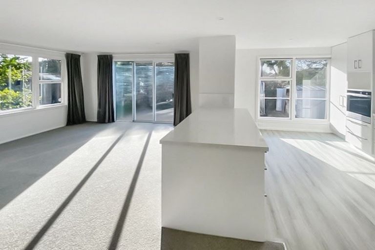 Photo of property in 2/70 Proctor Street, Papanui, Christchurch, 8053