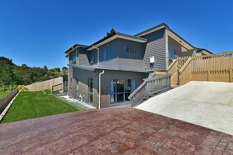 Photo of property in 21 Rauta Way, Helensville, 0800