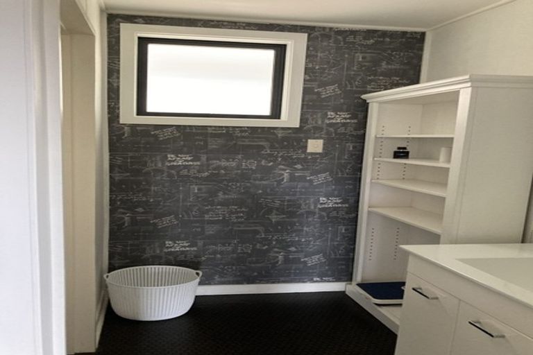 Photo of property in 20 Hazlett Street, Clyde, 9330