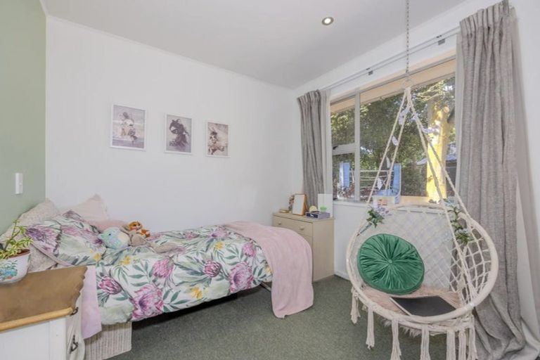 Photo of property in 216 Stone Street, Wanaka, 9305