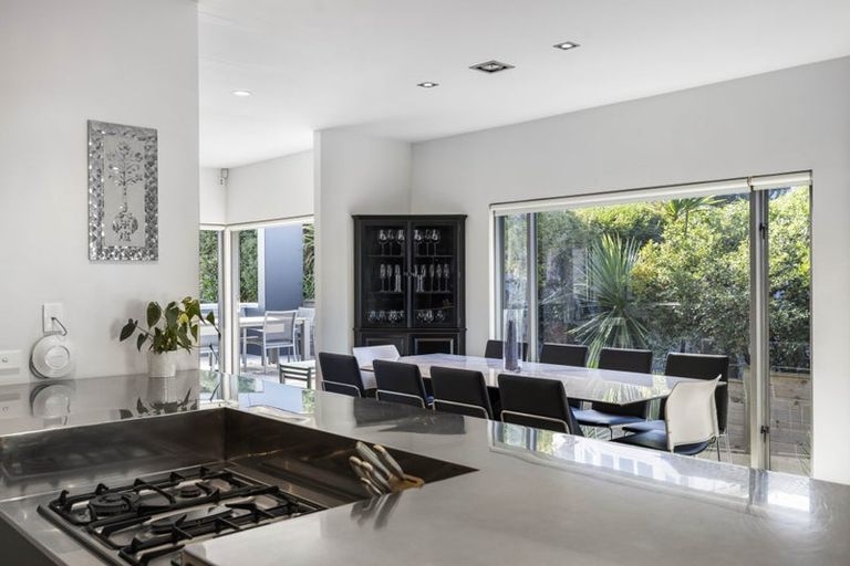 Photo of property in 15 Gulf View Road, Murrays Bay, Auckland, 0630