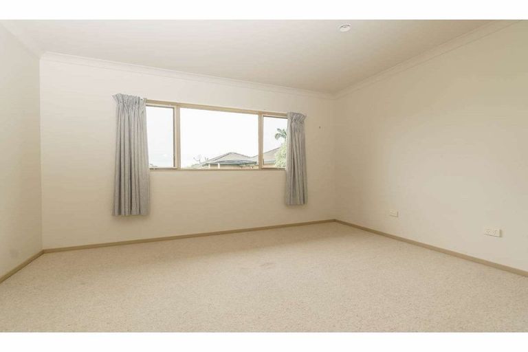 Photo of property in 15a Oakridge Drive, Kerikeri, 0230