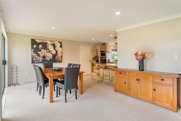 Photo of property in 122 Redvers Drive, Belmont, Lower Hutt, 5010