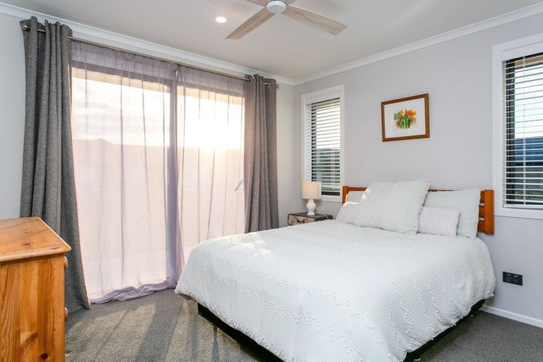 Photo of property in 43 Seachange Drive, Leamington, Cambridge, 3432