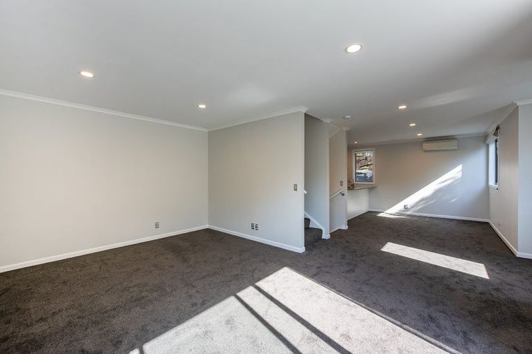 Photo of property in 9/27 The Rigi, Northland, Wellington, 6012