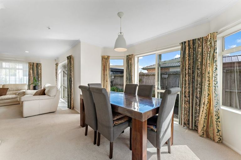 Photo of property in 1/64 Riverside Road, Orewa, 0931