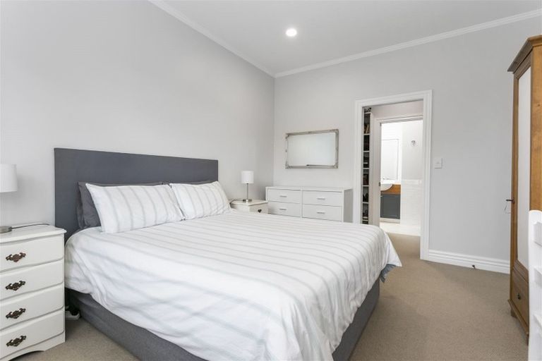Photo of property in 7/2 Georgia Terrace, Albany, Auckland, 0632