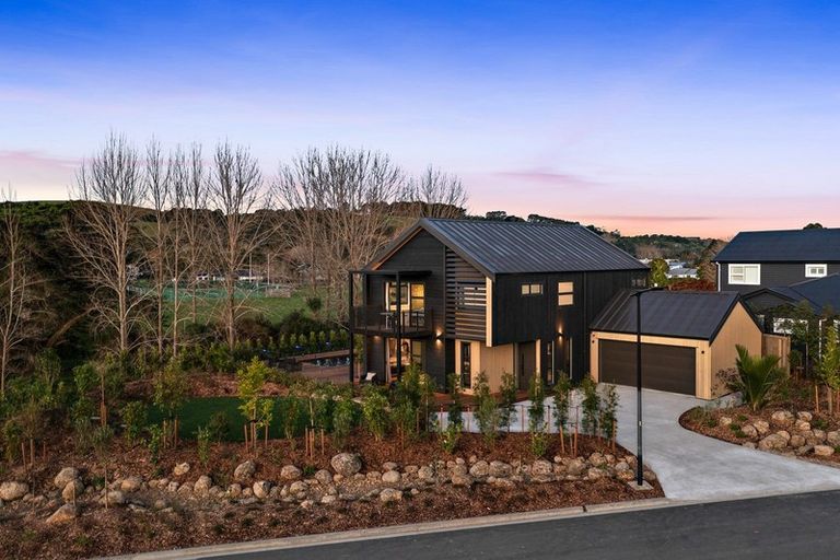 Photo of property in 3 Moya Drive, Matakana, 0985