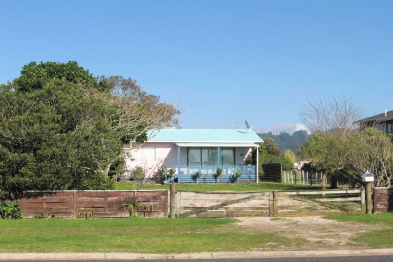 Photo of property in 178 Cook Drive, Whitianga, 3510