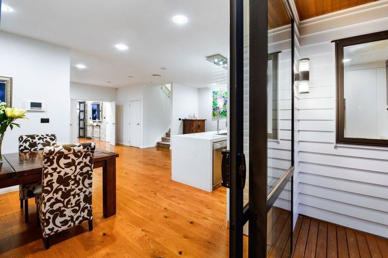 Photo of property in 40 Bounty Road, Long Bay, Auckland, 0630