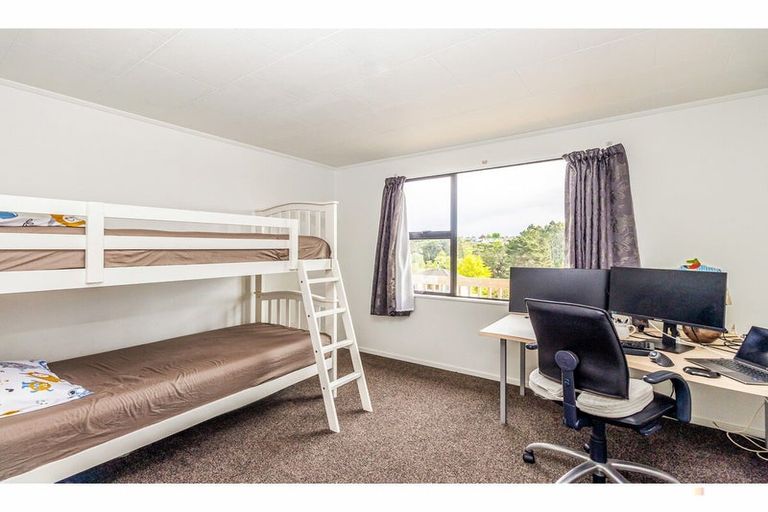 Photo of property in 130 Douglas Street, Highfield, Timaru, 7910