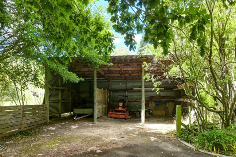 Photo of property in 120 Union Line, Fordell, Whanganui, 4572
