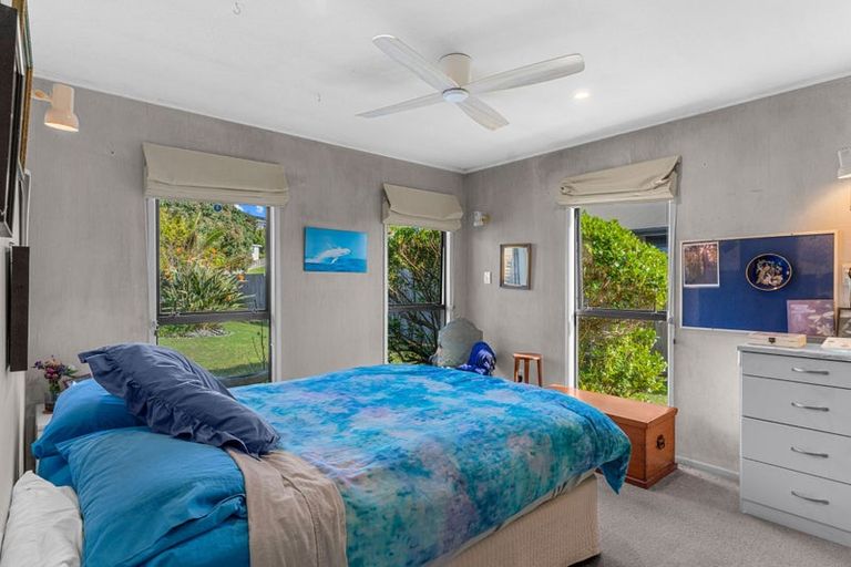 Photo of property in 16 Riverview Place, Waipu, 0582