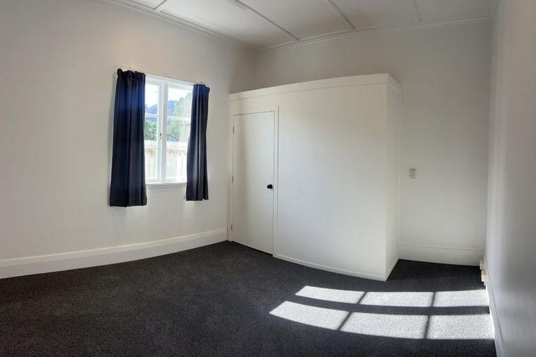 Photo of property in 37 Norfolk Street, Regent, Whangarei, 0112