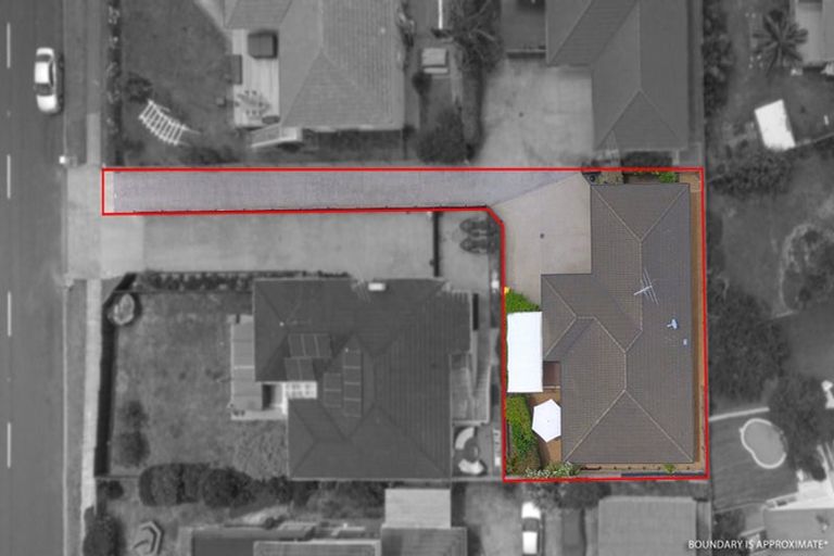 Photo of property in 50a Torkar Road, Clarks Beach, 2122