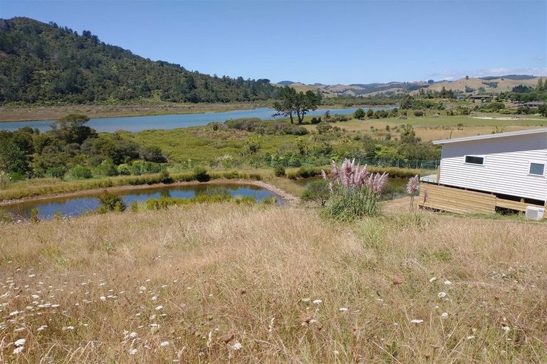 Photo of property in 139 Rangituia Street, Whangamata, 3691