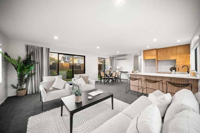 Photo of property in 1/214 Barrington Street, Somerfield, Christchurch, 8024