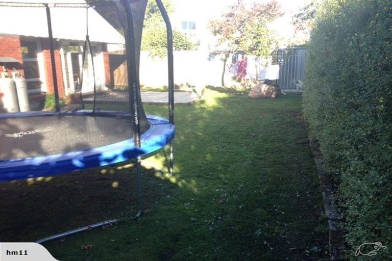 Photo of property in 2/15 Knowles Street, St Albans, Christchurch, 8052