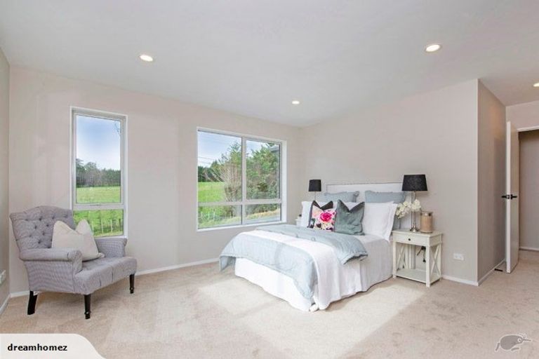 Photo of property in 19 Mcquoids Road, Flat Bush, Auckland, 2019