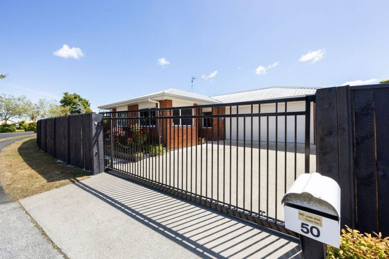Photo of property in 50 Catalina Drive, Melville, Hamilton, 3206