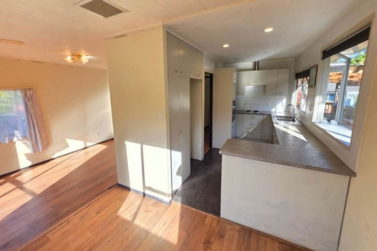 Photo of property in 42 Stredwick Drive, Torbay, Auckland, 0630