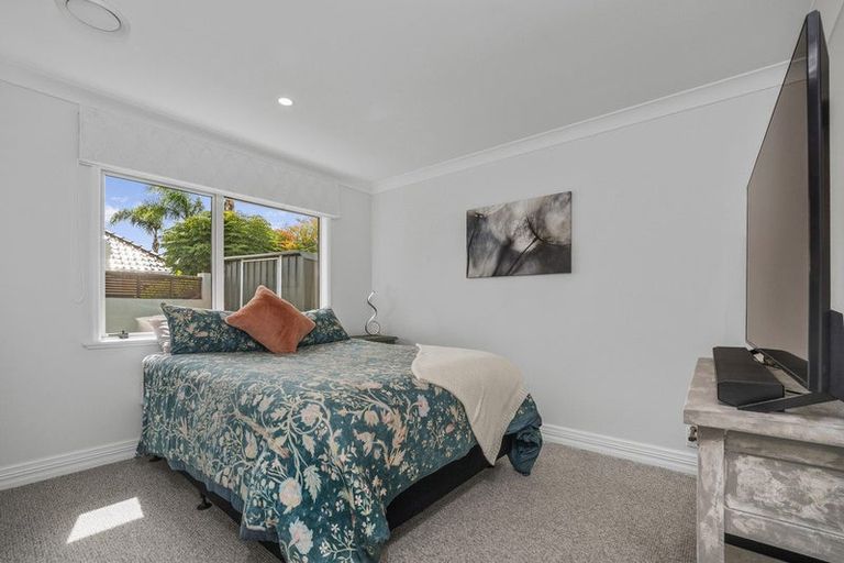 Photo of property in 2 Riviera Court, Papamoa Beach, Papamoa, 3118
