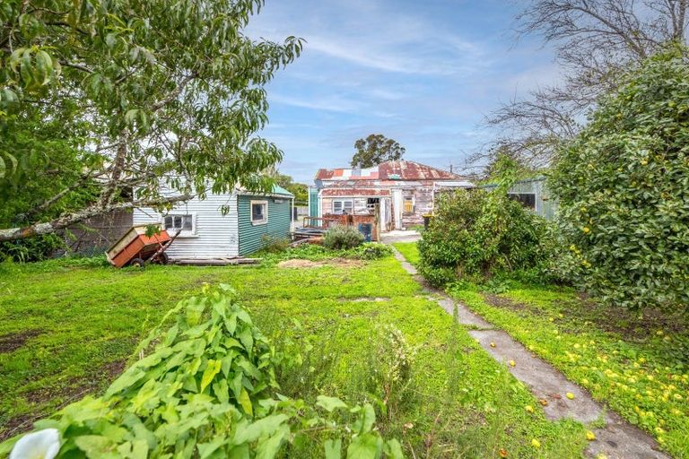 Photo of property in 11 Hayward Street, Featherston, 5710