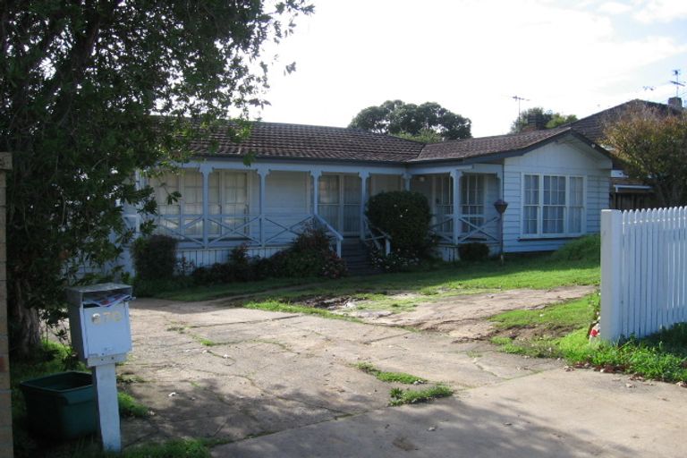 Photo of property in 670 Pakuranga Road, Howick, Auckland, 2010