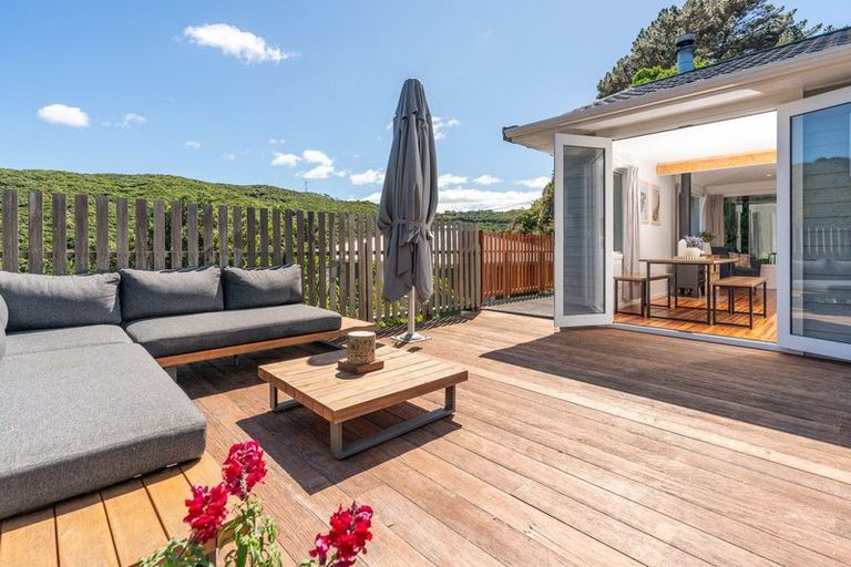 Photo of property in 11 Vancouver Street, Kingston, Wellington, 6021