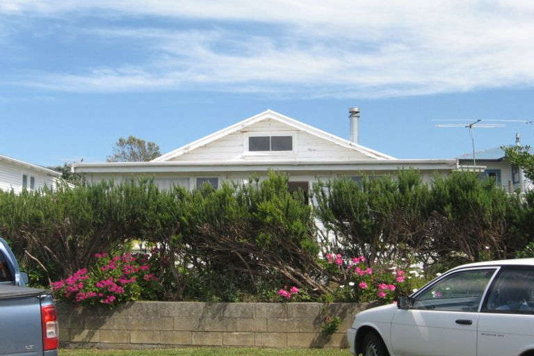 Photo of property in 17 Pare Street, Wainui, Gisborne, 4010