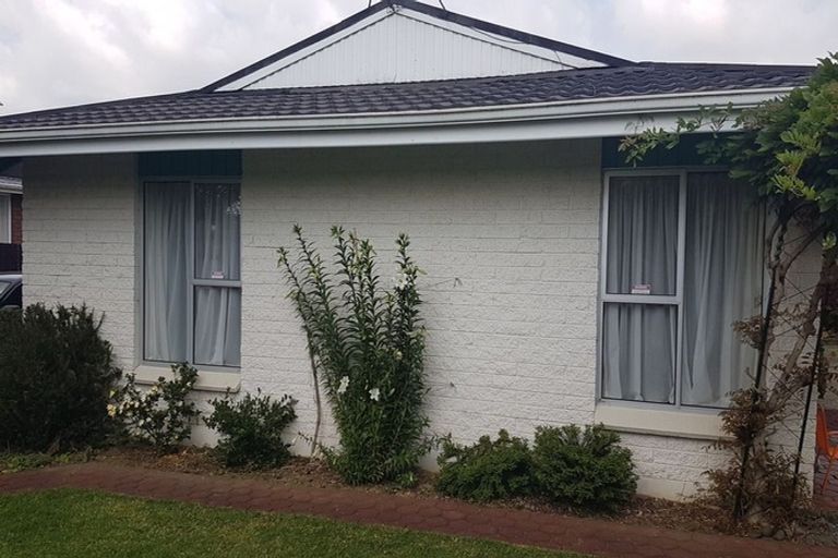 Photo of property in 3/30 Gray Avenue, Mangere East, Auckland, 2024