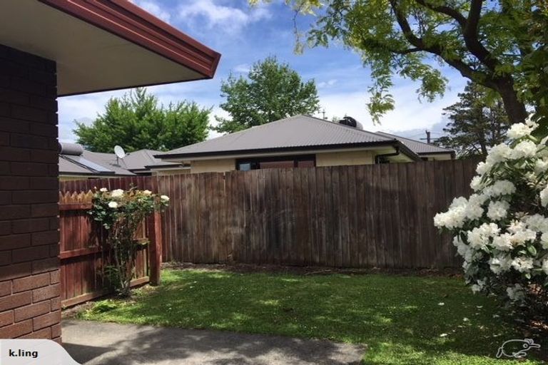 Photo of property in 2/395 Ilam Road, Bryndwr, Christchurch, 8053