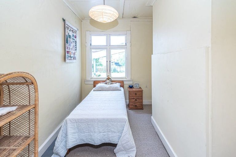 Photo of property in 1 Balgownie Avenue, Gonville, Whanganui, 4501