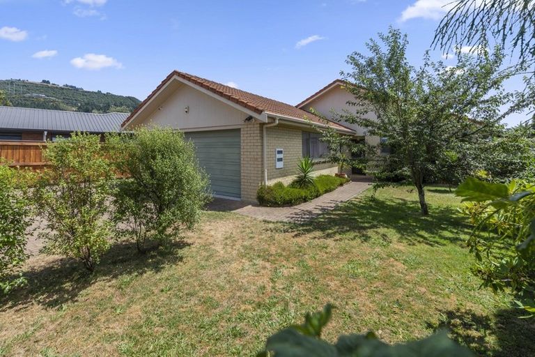Photo of property in 11 Ashmore Place, Fairy Springs, Rotorua, 3015