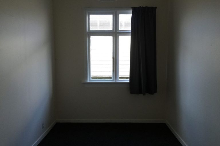 Photo of property in 174 Victoria Road, Saint Clair, Dunedin, 9012