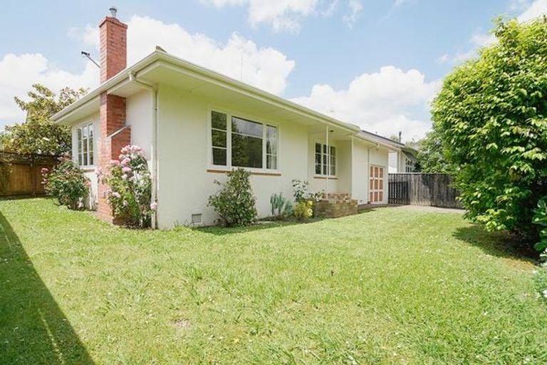 Photo of property in 43 Batt Street, West End, Palmerston North, 4410