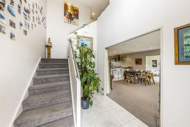 Photo of property in 28a Wairere Road, The Gardens, Auckland, 2105