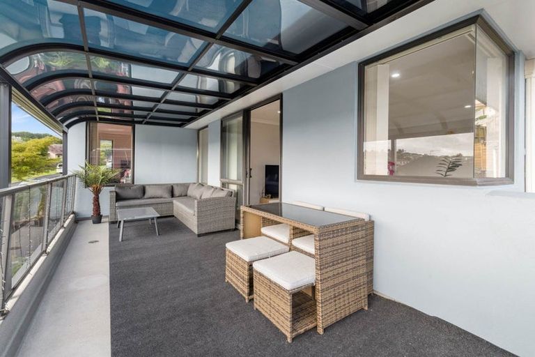 Photo of property in 19 The Enclave, Totara Heights, Auckland, 2105