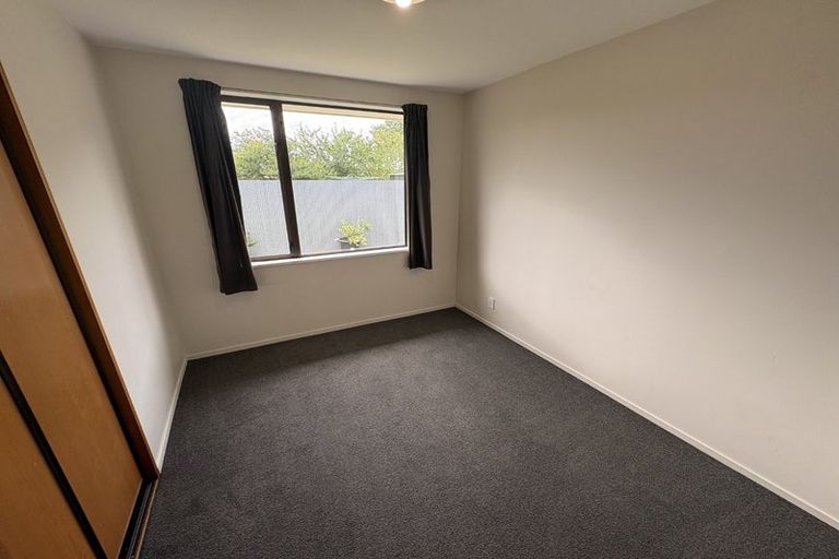 Photo of property in 21 Ballantyne Avenue, Upper Riccarton, Christchurch, 8041