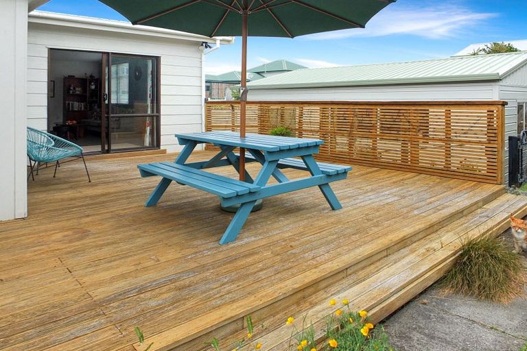 Photo of property in 39a Shortt Street, Foxton Beach, Foxton, 4815